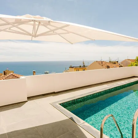 Apartament Cleoma With Pool And Sea View Beausoleil